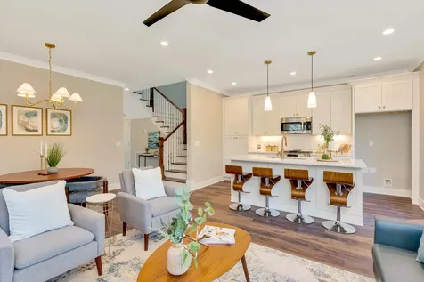 1366 Thomas Avenue Chattanooga TN 37409