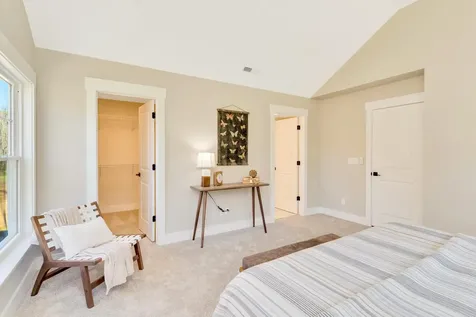 1366 Thomas Avenue Chattanooga TN 37409