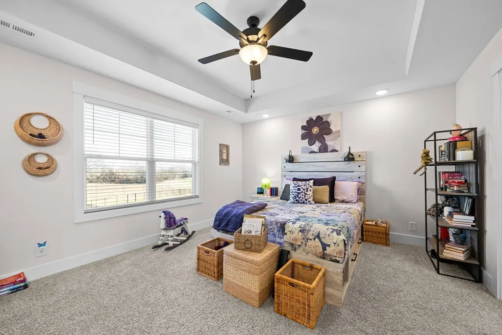 1525 Collins View Way Clarksville TN 37043