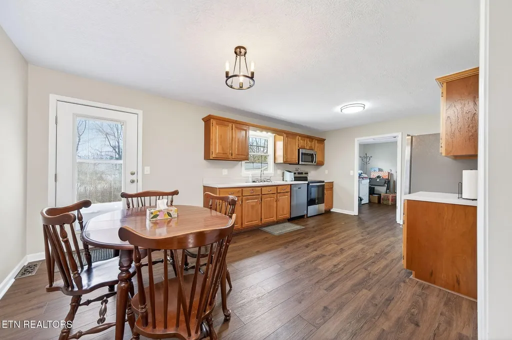 150 Dillon Street Crossville TN 38555