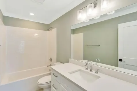 1360 Thomas Avenue Chattanooga TN 37409