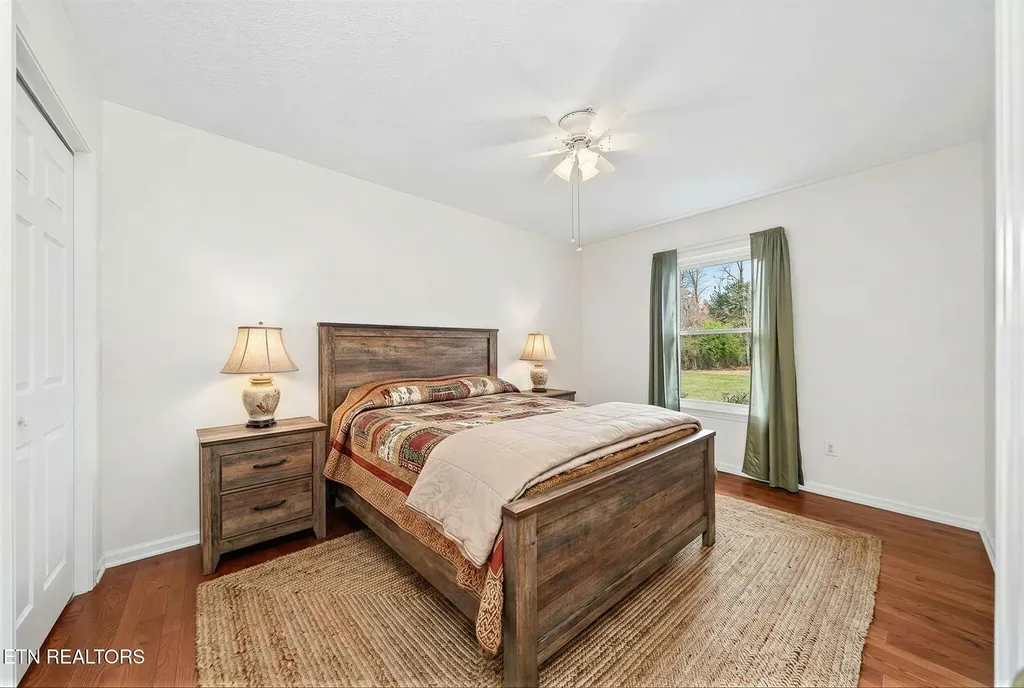 124 Peace Pipe Bend Crossville TN 38572