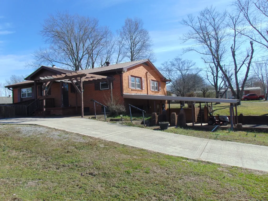47 Simmons Circle Fayetteville TN 37334