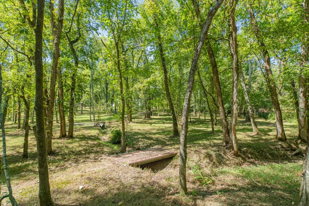 5085 Flat Creek Road Spring Hill TN 37174