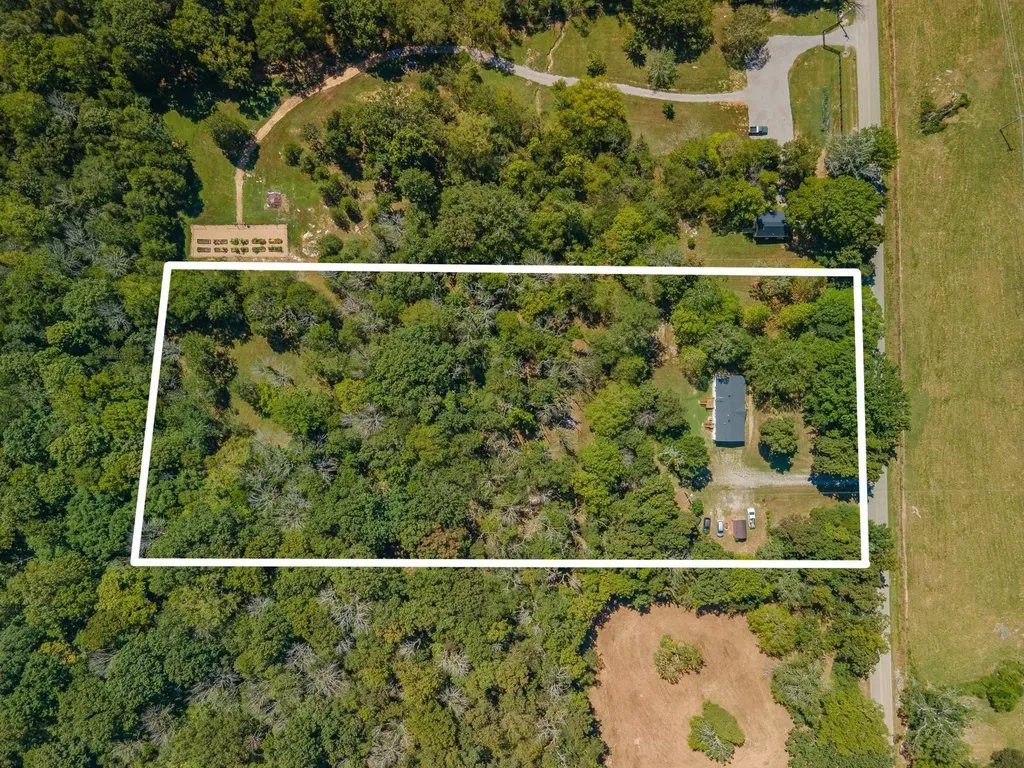 5085 Flat Creek Road Spring Hill TN 37174