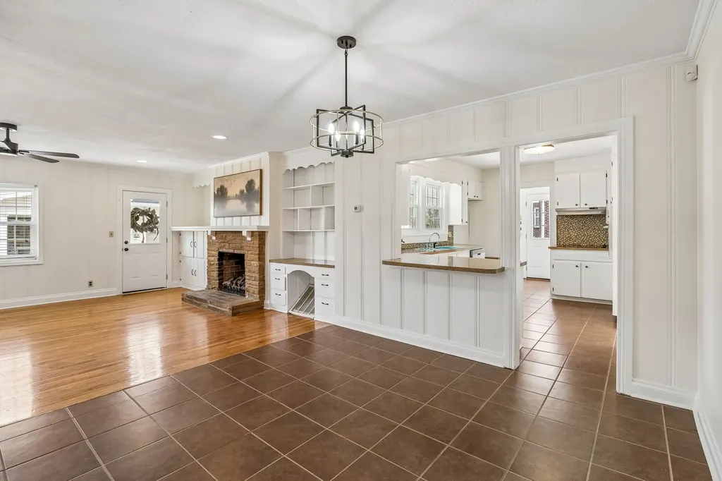 225 Jackson Avenue Carthage TN 37030