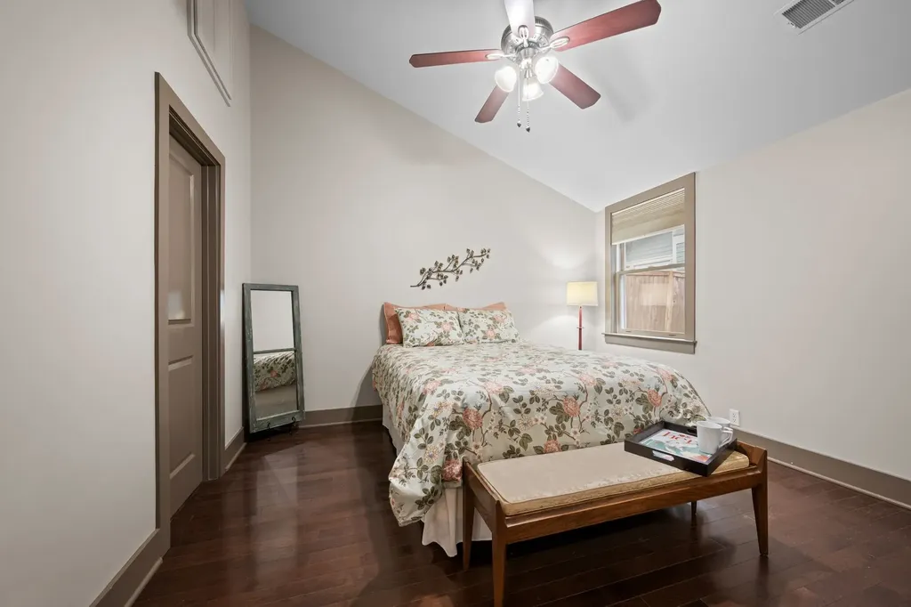 818 Fatherland Street Nashville TN 37206