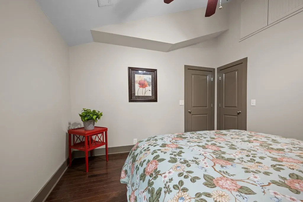 818 Fatherland Street Nashville TN 37206