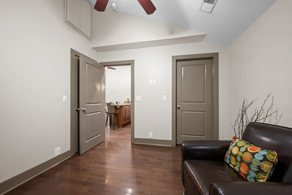 818 Fatherland Street Nashville TN 37206