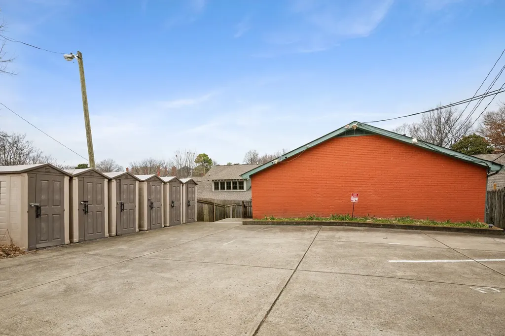 818 Fatherland Street Nashville TN 37206