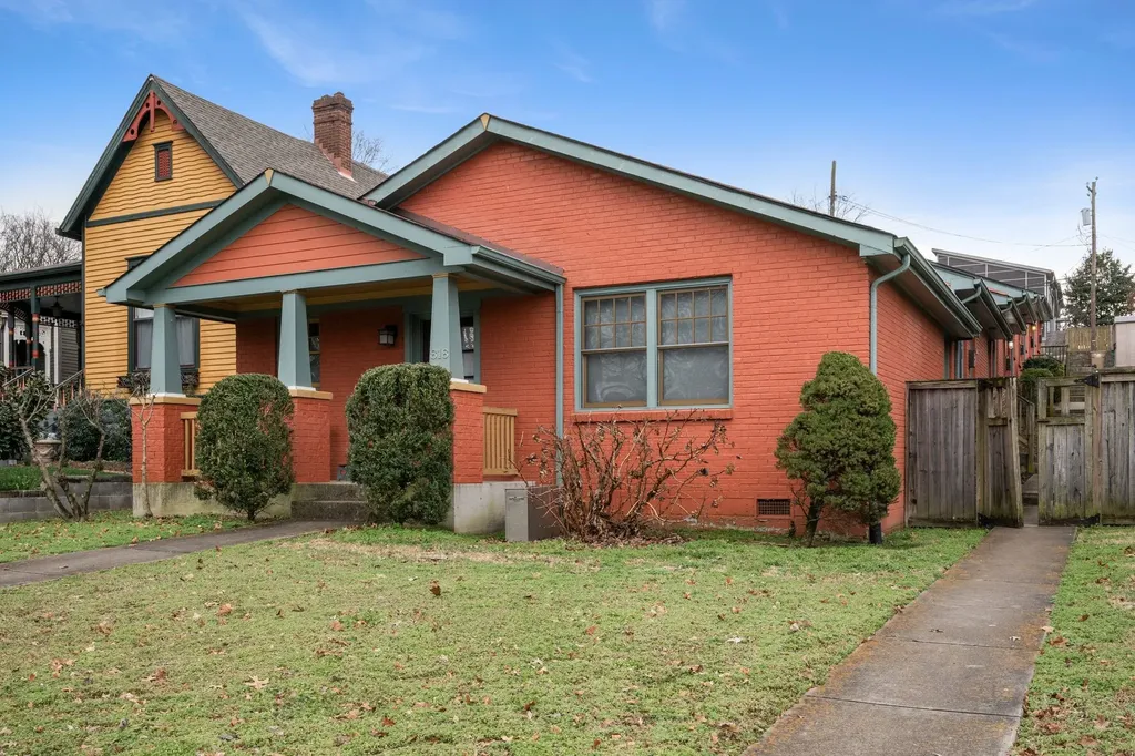 818 Fatherland Street Nashville TN 37206