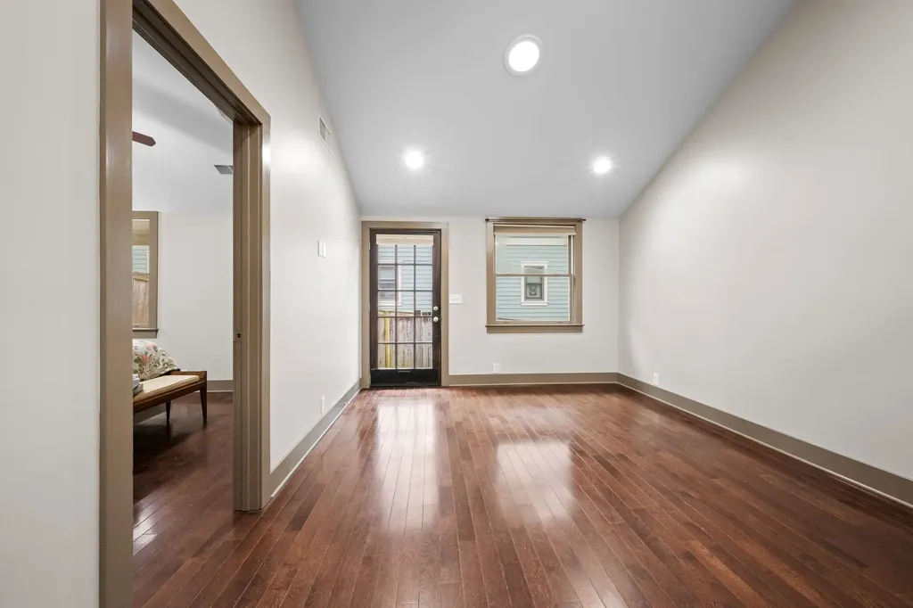 818 Fatherland Street Nashville TN 37206
