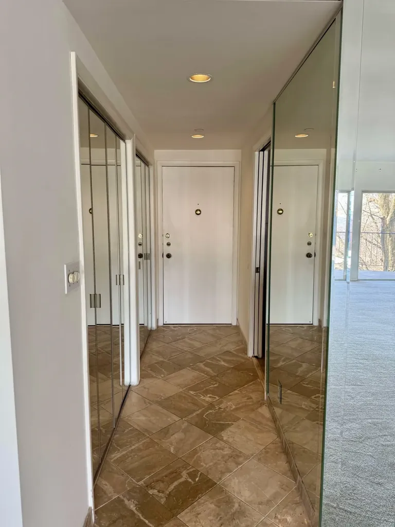 6666 Brookmont Terrace Nashville TN 37205
