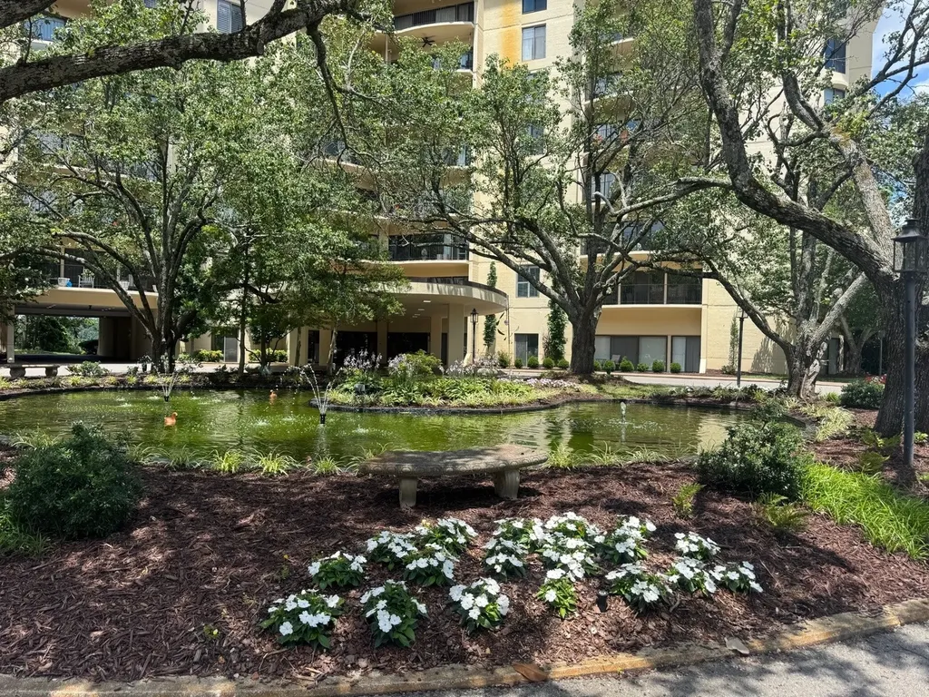 6666 Brookmont Terrace Nashville TN 37205
