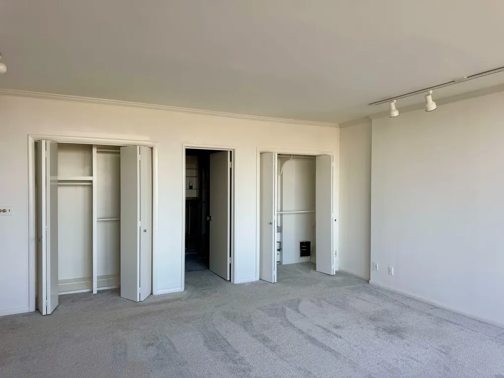 6666 Brookmont Terrace Nashville TN 37205