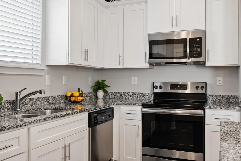 8005 Tuberose Court Spring Hill TN 37174