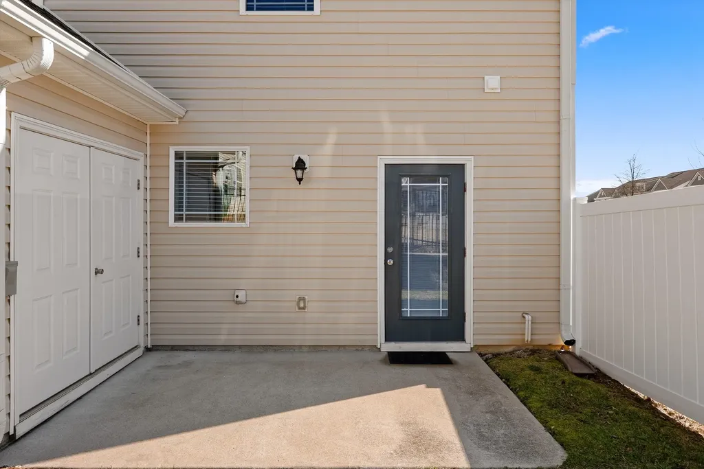 8005 Tuberose Court Spring Hill TN 37174
