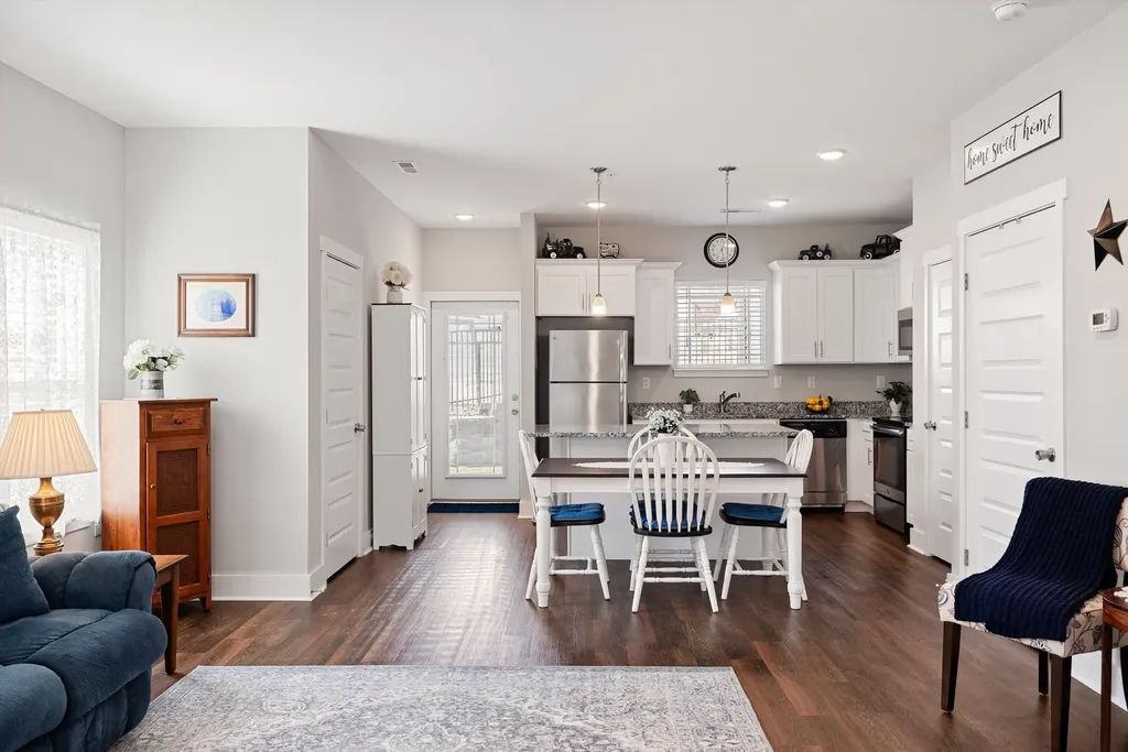 8005 Tuberose Court Spring Hill TN 37174
