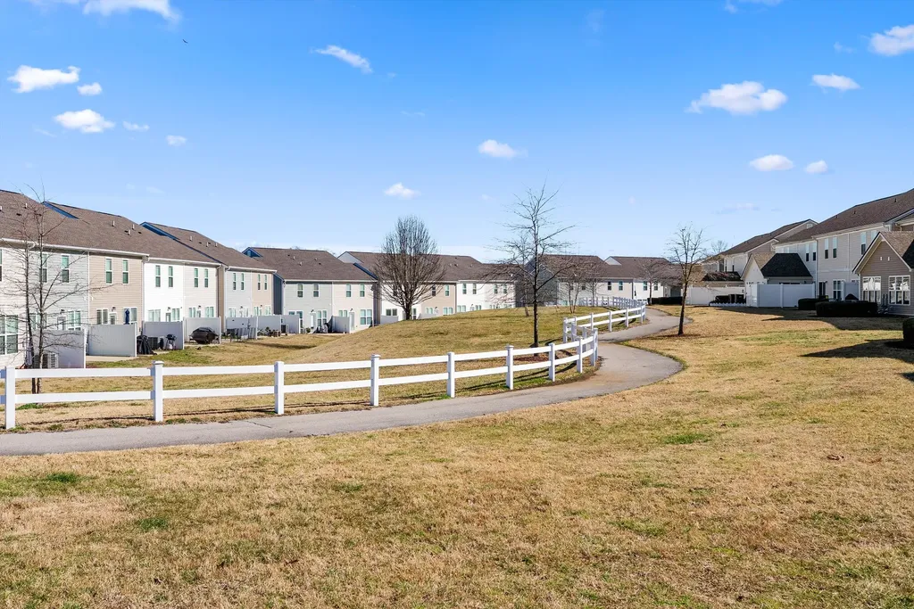 8005 Tuberose Court Spring Hill TN 37174