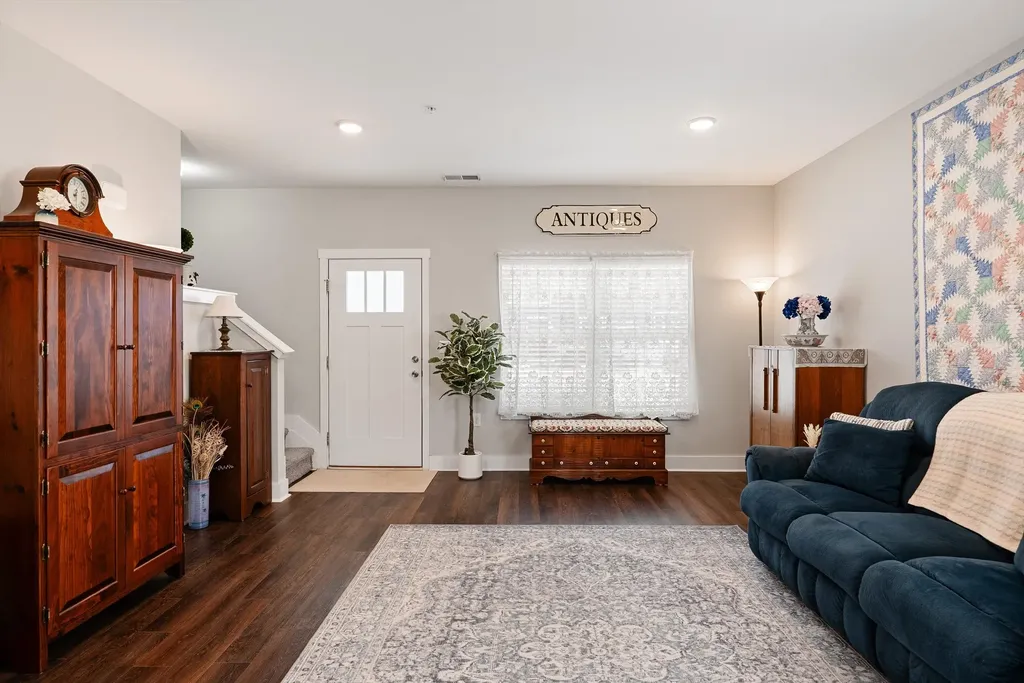 8005 Tuberose Court Spring Hill TN 37174