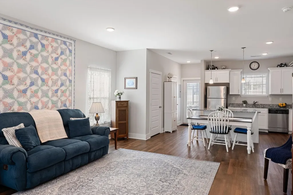 8005 Tuberose Court Spring Hill TN 37174