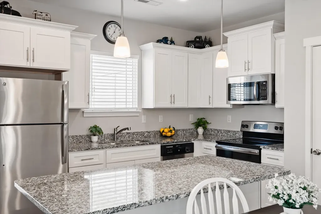8005 Tuberose Court Spring Hill TN 37174