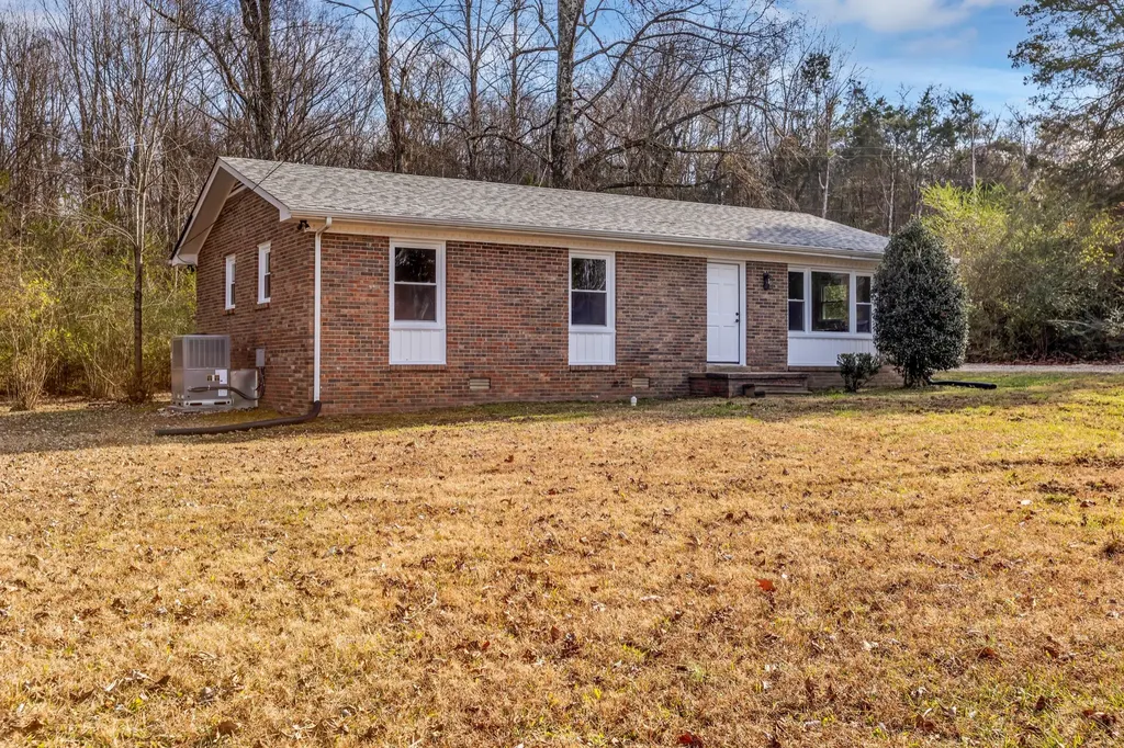 105 Sherry Lane Dickson TN 37055