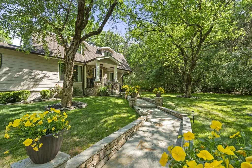 1004 Perkins Lane Franklin TN 37069
