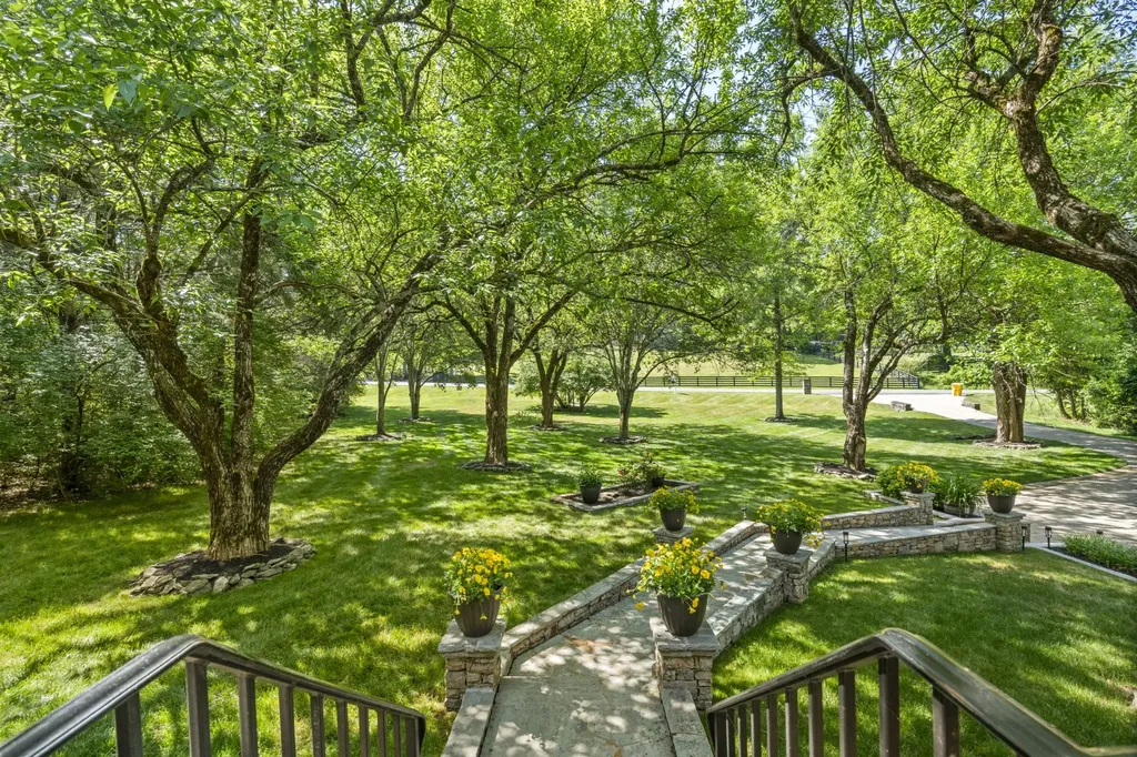 1004 Perkins Lane Franklin TN 37069