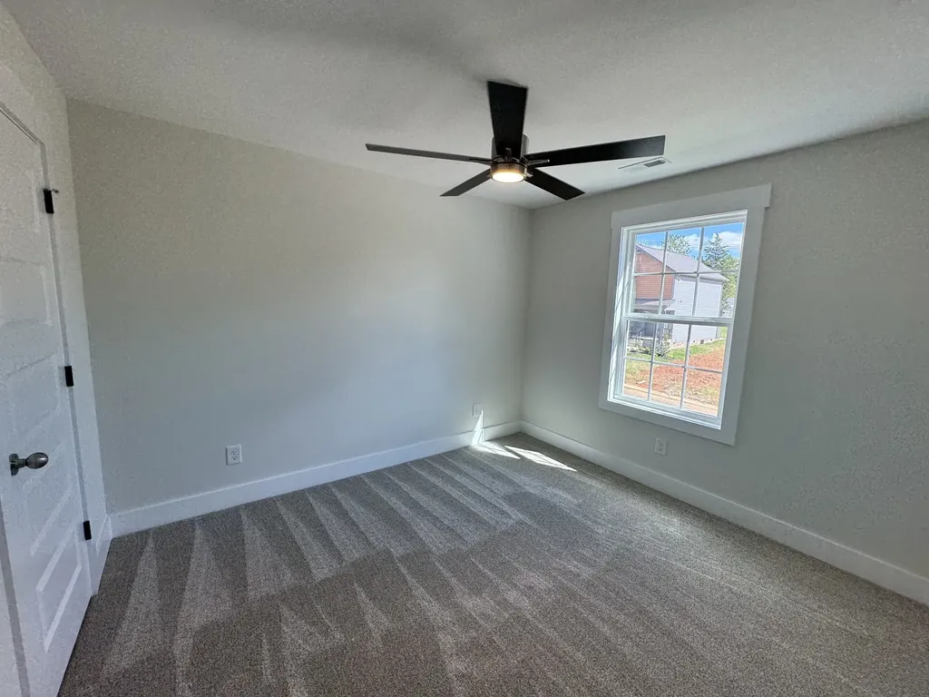 554 Charleston Cove Way Clarksville TN 37043