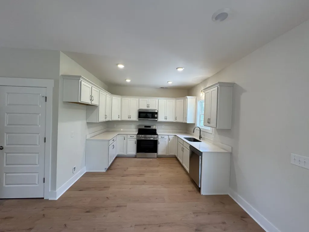 554 Charleston Cove Way Clarksville TN 37043