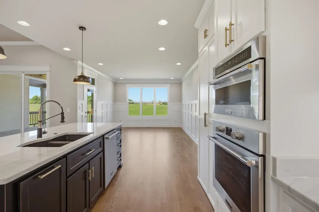 1561 John Sharp Road Spring Hill TN 37174