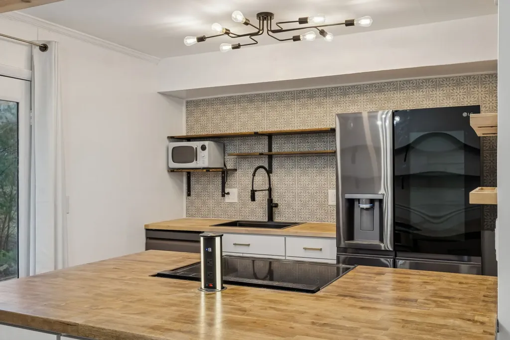 214 Old Hickory Boulevard Nashville TN 37221