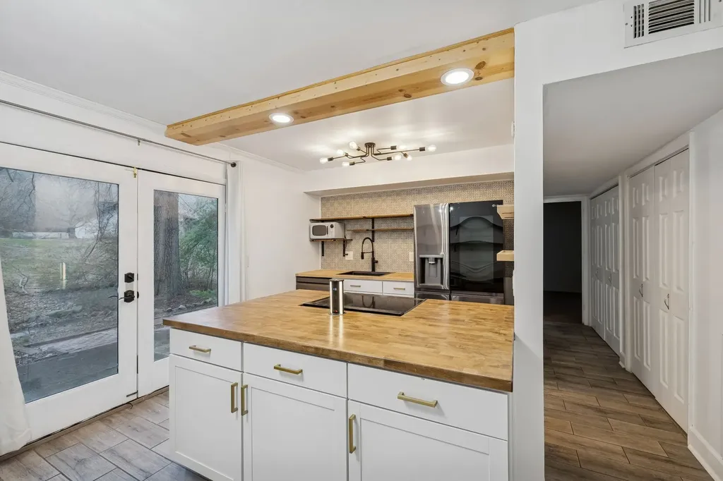 214 Old Hickory Boulevard Nashville TN 37221