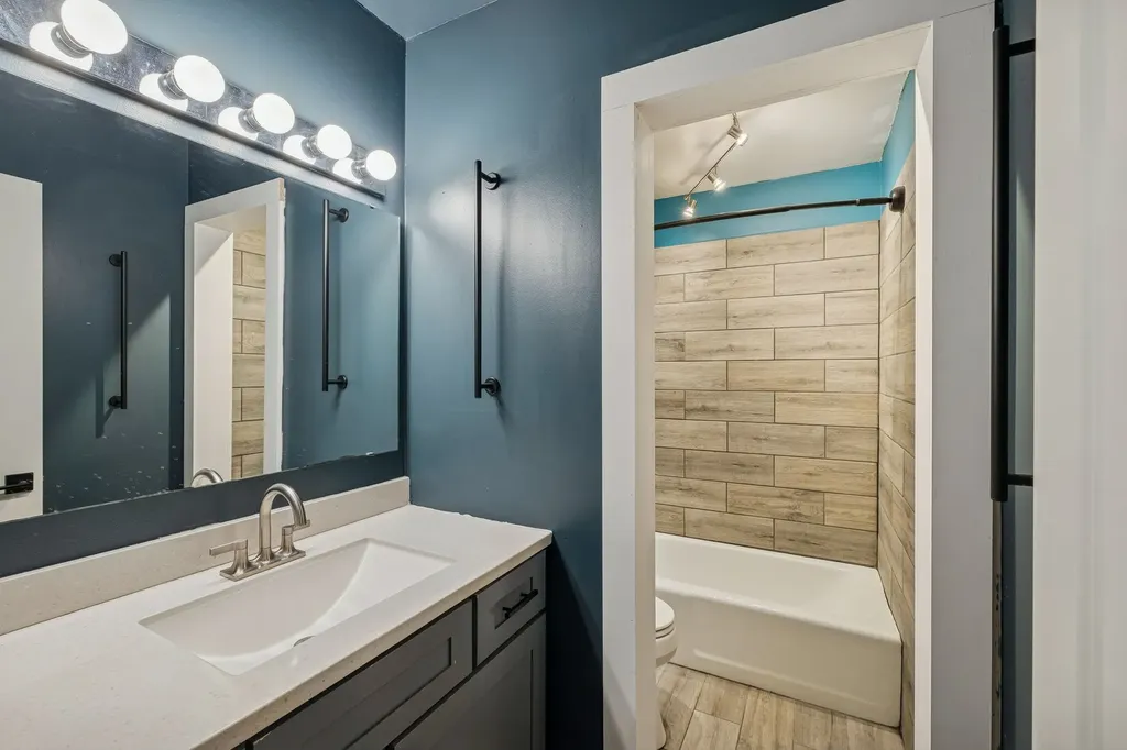 214 Old Hickory Boulevard Nashville TN 37221