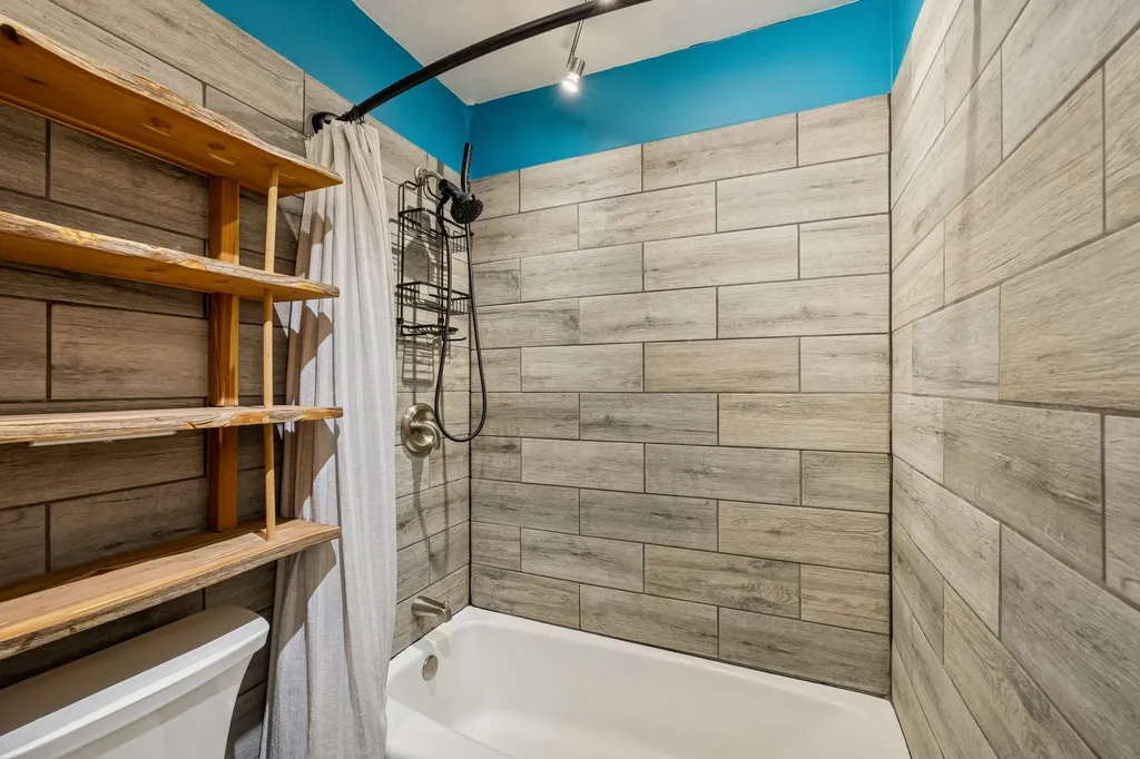 214 Old Hickory Boulevard Nashville TN 37221