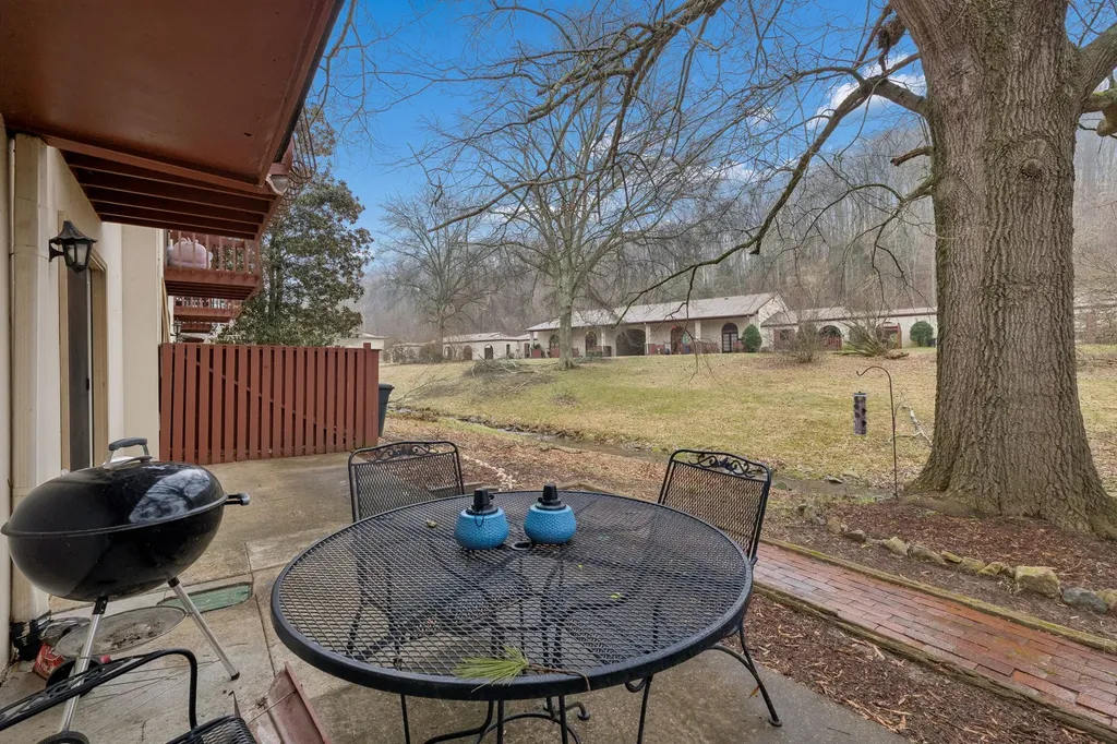 214 Old Hickory Boulevard Nashville TN 37221