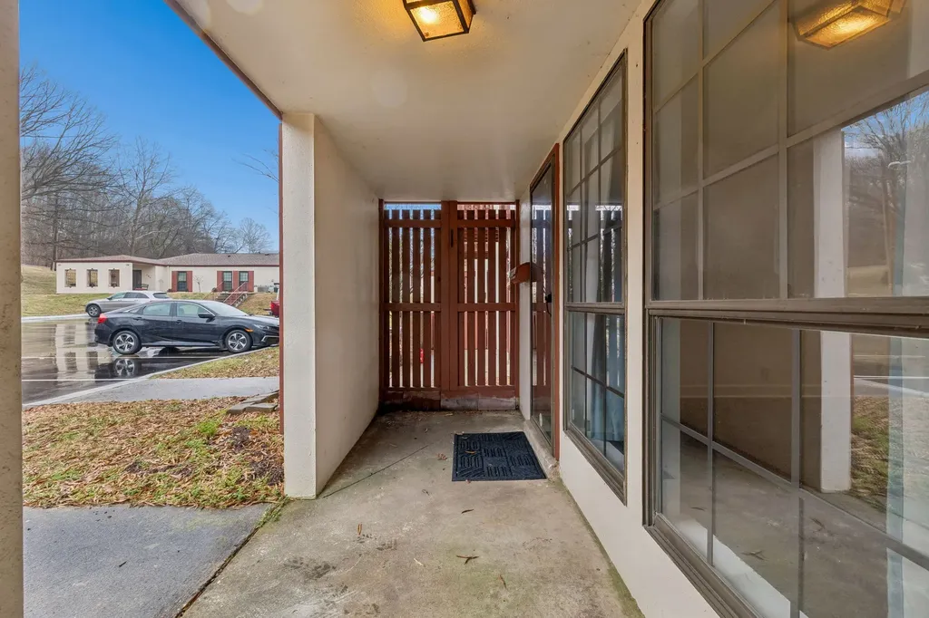 214 Old Hickory Boulevard Nashville TN 37221