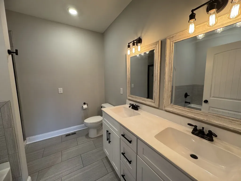 405 Andean Court Clarksville TN 37040