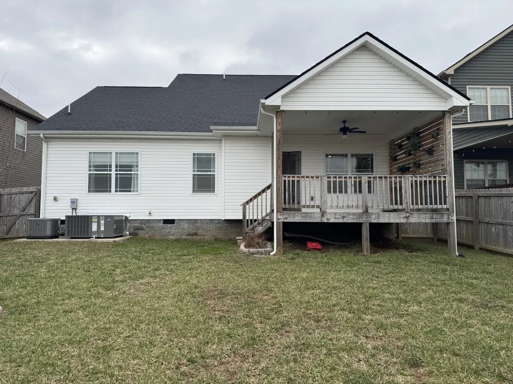 405 Andean Court Clarksville TN 37040