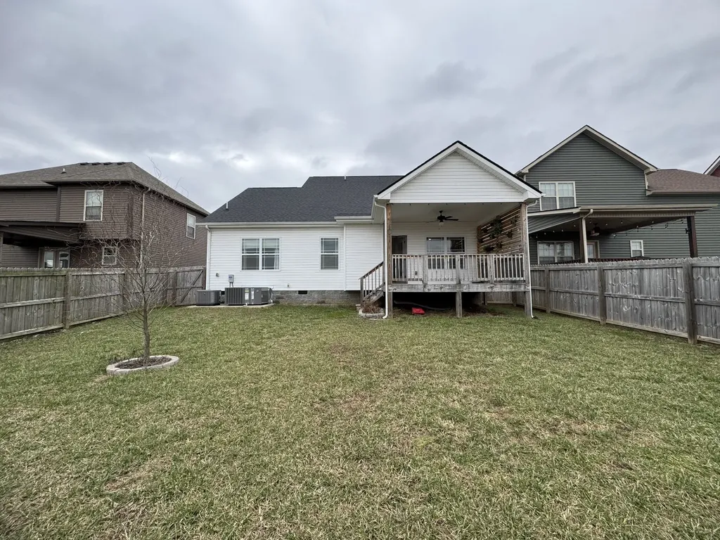405 Andean Court Clarksville TN 37040