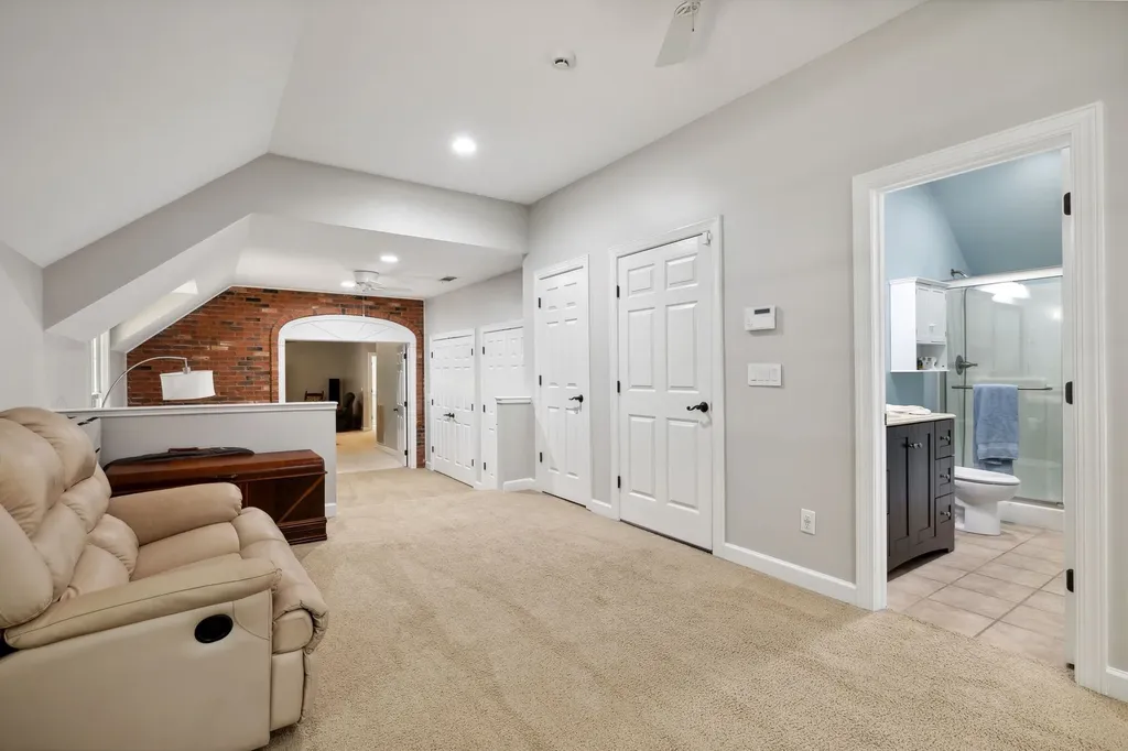 3208 Thoroughbred Drive Hermitage TN 37076