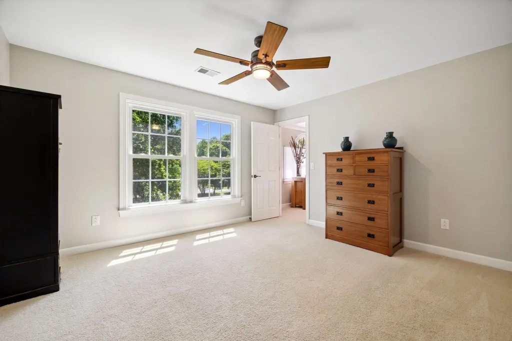 3208 Thoroughbred Drive Hermitage TN 37076