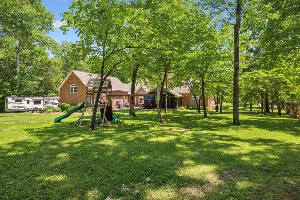 3208 Thoroughbred Drive Hermitage TN 37076