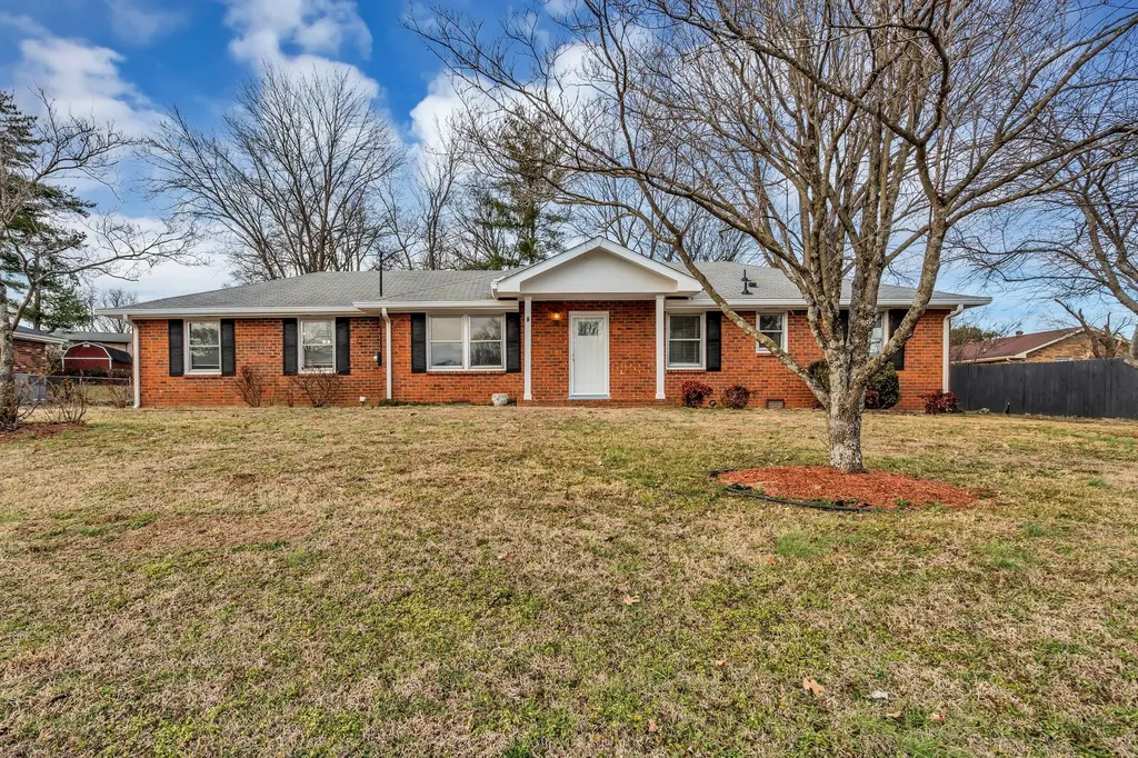 114 Connie Drive Hendersonville TN 37075