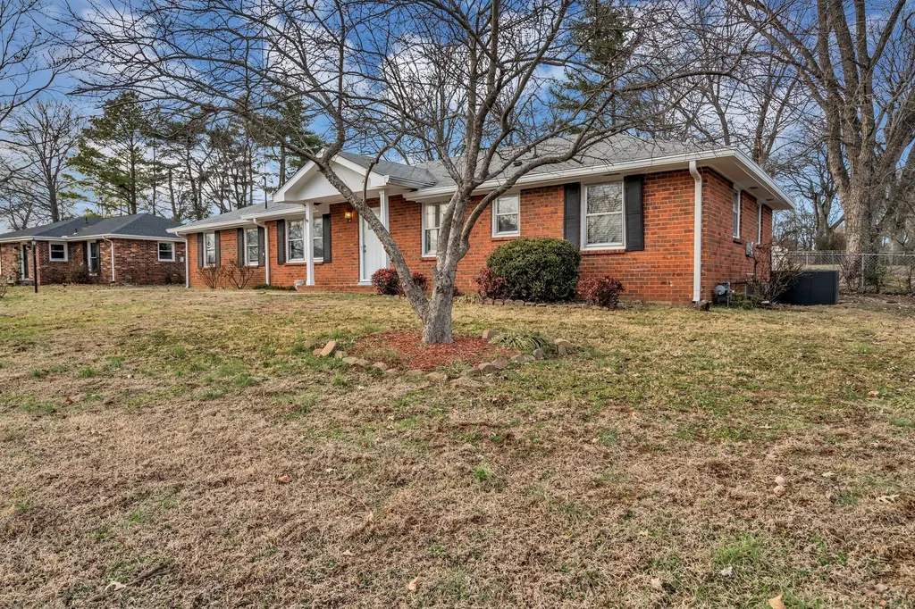 114 Connie Drive Hendersonville TN 37075