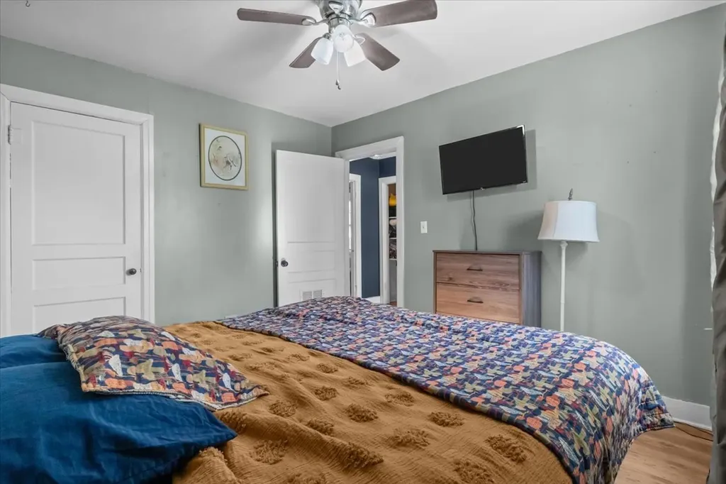 102 Sutton Avenue Waverly TN 37185