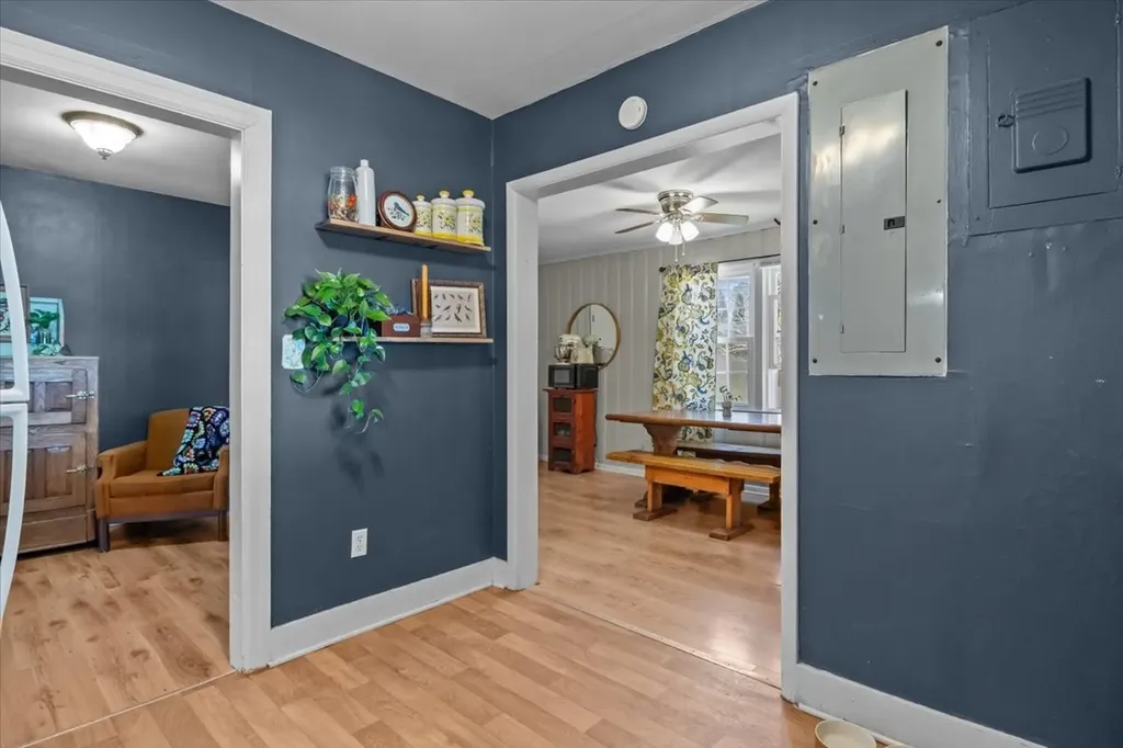 102 Sutton Avenue Waverly TN 37185