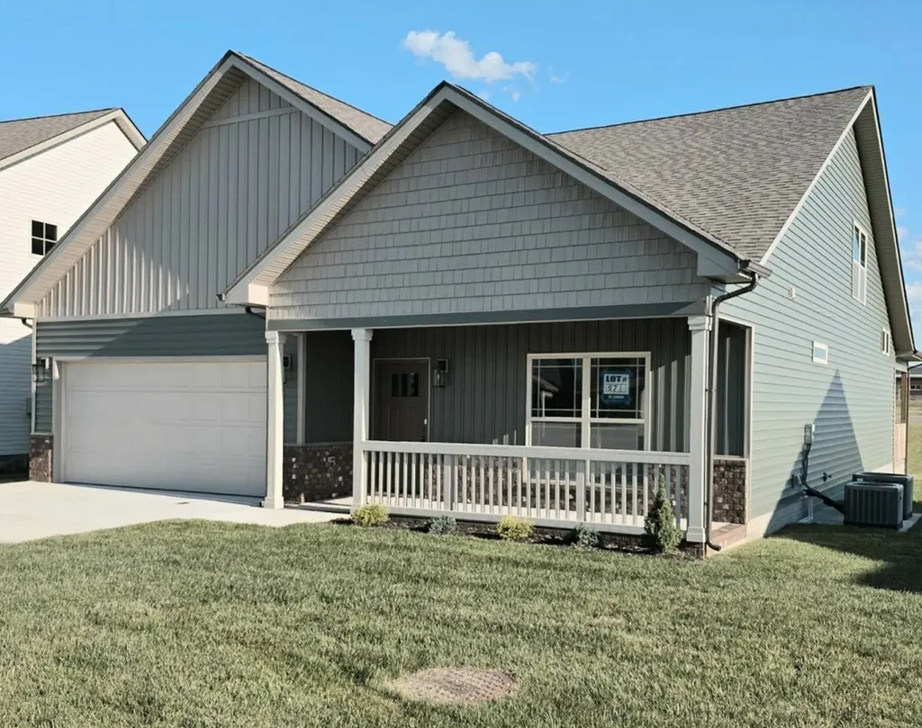 1064 Cherry Blossom Lane Clarksville TN 37040