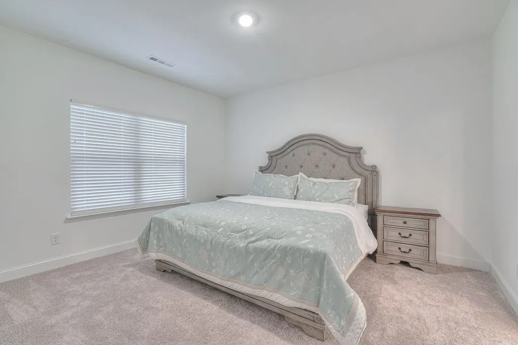 2303 Laurelstone Drive Murfreesboro TN 37130